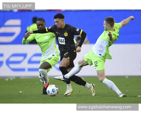 沃尔夫斯堡客场绝杀法兰克福，取得关键胜利